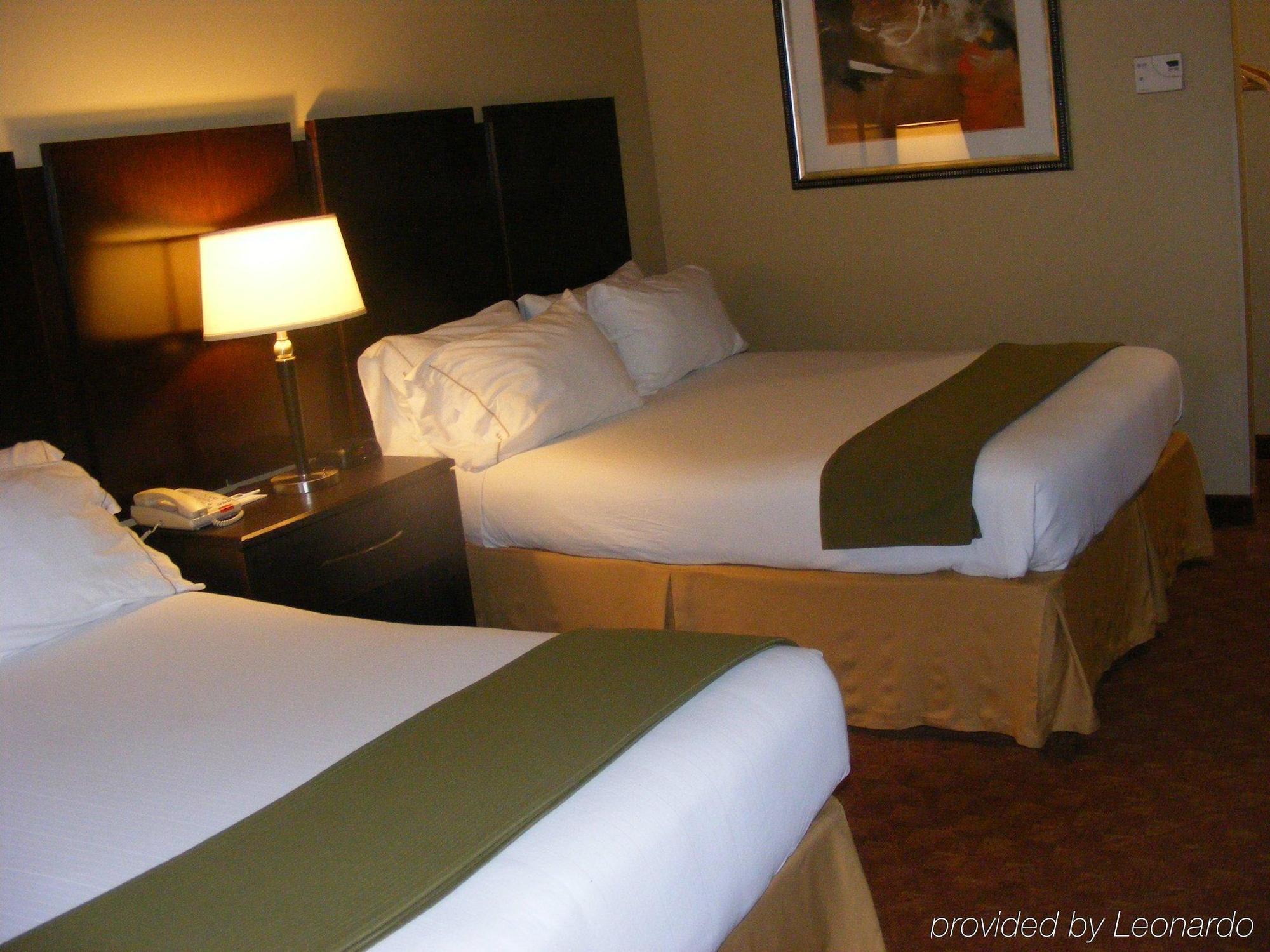 Holiday Inn Express Hotel & Suites Muskogee By Ihg Bagian luar foto